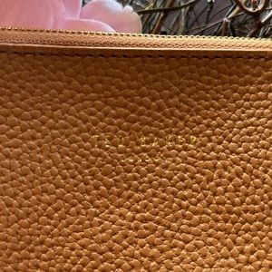 NWOT Wristlet/Clutch/Cosmetic bag